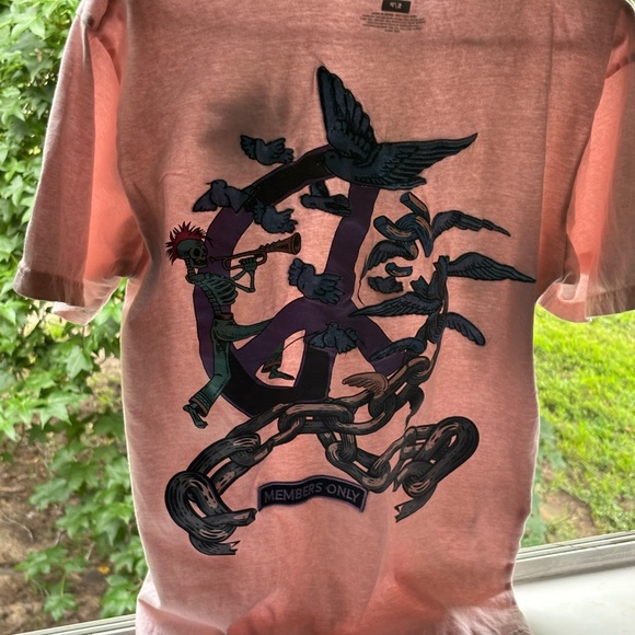 Members Only Pink Tee with Graphic Design - Picture 1 of 4